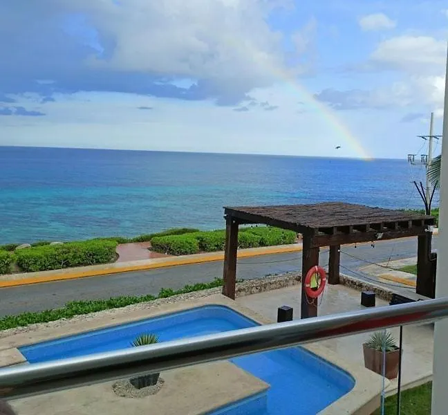 Sea-Front Villa, Isla Mujeres! Stunning Sea Views!