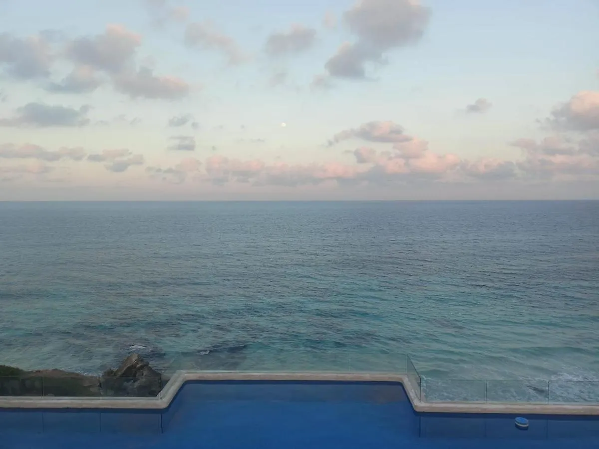 Apartment Sea-Front Villa, Isla Mujeres! Stunning Sea Views! Mexico