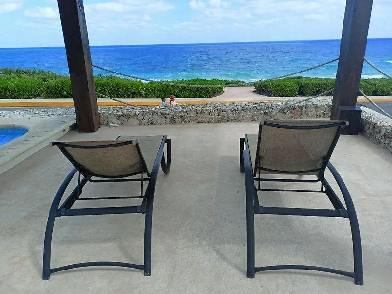 Sea-Front Villa, Isla Mujeres! Stunning Sea Views! Apartment