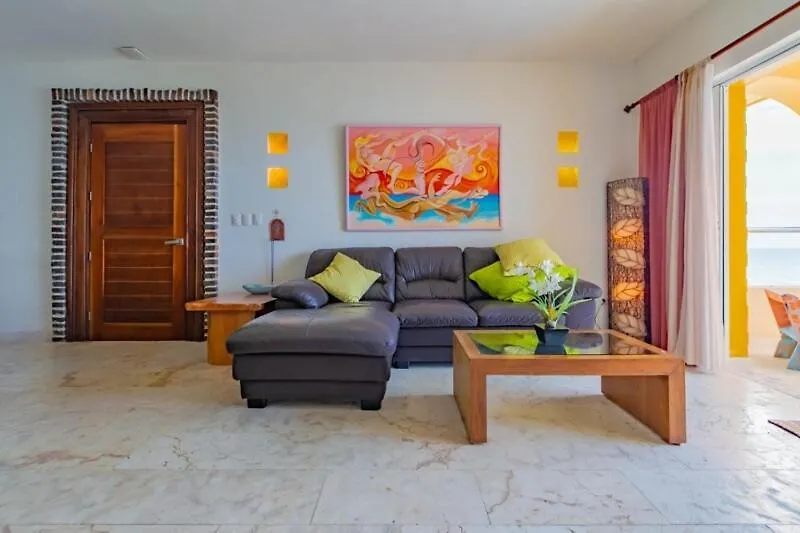 Apartment Sea-Front Villa, Isla Mujeres! Stunning Sea Views!