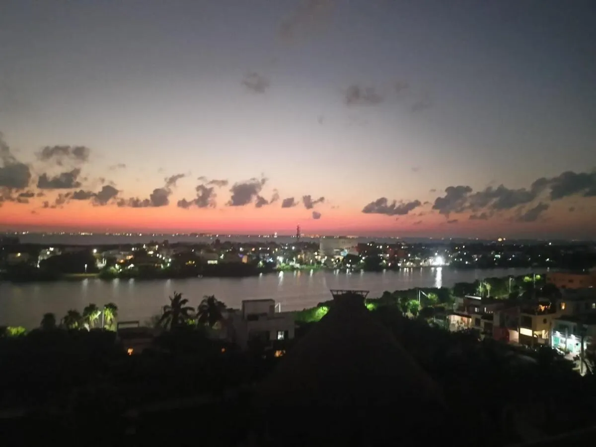 Sea-Front Villa, Isla Mujeres! Stunning Sea Views! 0*,  Mexico
